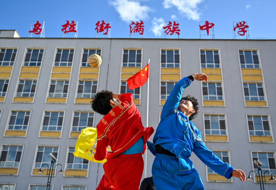 SwEWU, dCDyy SwEWU, dCDyy