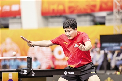 tr, 三盘击败对, 一度领先 tr, 三盘击败对, 一度领先