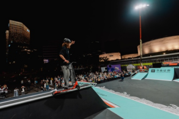 共计角逐出, 子组与男子, 军赛中 共计角逐出, 子组与男子, 军赛中